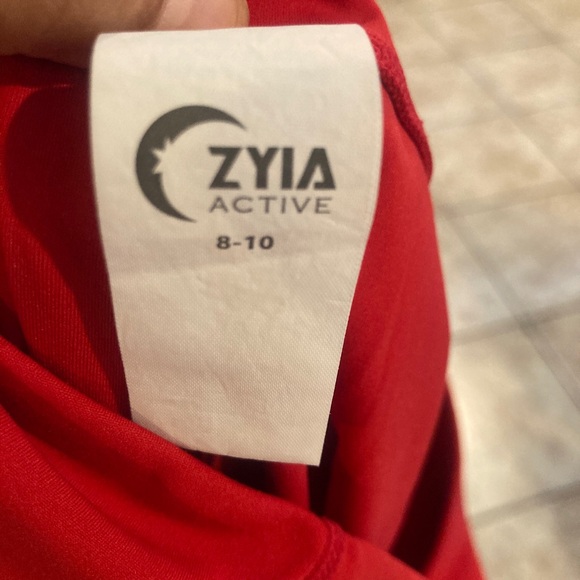 Zyia Active Red Leggings - Picture 5 of 5